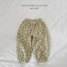 Load image into Gallery viewer, MEL KIDS FALL DAISY JOGGER PANTS**PREORDER