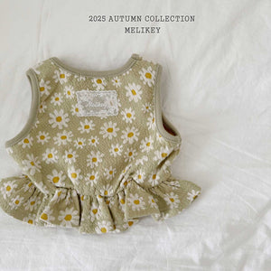 MEL KIDS FALL BIG DAISY VEST**PREORDER