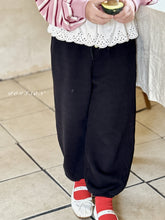 Load image into Gallery viewer, POISSON KIDS CASUAL JOGGERS**PREORDER