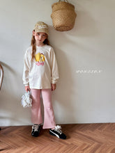 Load image into Gallery viewer, POISSON KIDS BOOTCUT LEGGINGS**PREORDER