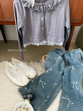 Load image into Gallery viewer, POISSON KIDS BOW JEANS**PREORDER