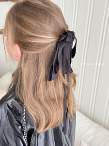 POISSON KIDS BLACK BOW**PREORDER