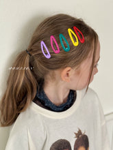 Load image into Gallery viewer, POISSON KIDS PACK OF COLORFUL CLIPS**PREORDER