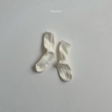 Load image into Gallery viewer, DIGREEN KIDS OLIVE SOCK SET*PREORDER