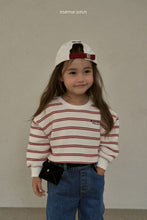 Load image into Gallery viewer, MOMOANN KIDS BE MY VALENTINE SWEAT *PREORDER