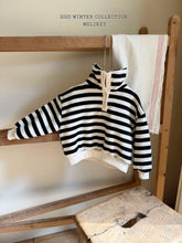 Load image into Gallery viewer, MEL KIDS HIGH NECK TURTLE SWEAT SHIRT**PREORDER