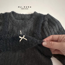 Load image into Gallery viewer, MYBEBE KIDS BOW LONG TOP* Preorder