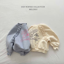 Load image into Gallery viewer, MEL KIDS LITTLE FRILL SWEAT SHIRT**PREORDER