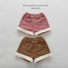 Load image into Gallery viewer, MEL KIDS UGG HEART SHORTS**PREORDER