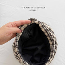 Load image into Gallery viewer, MEL KIDS CRHIS CHECK BONNET**PREORDER