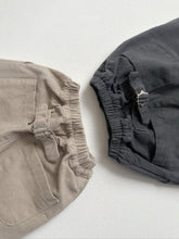 Load image into Gallery viewer, DIGREEN KIDS MINIMAL TUCK PANTS*PREORDER