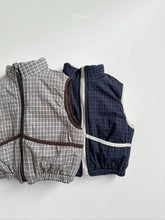 Load image into Gallery viewer, DIGREEN KIDS REVERSIBLE CHECK JACKET*PREORDER