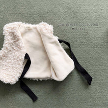 Load image into Gallery viewer, MEL KIDS FLEECE VEST**PREORDER