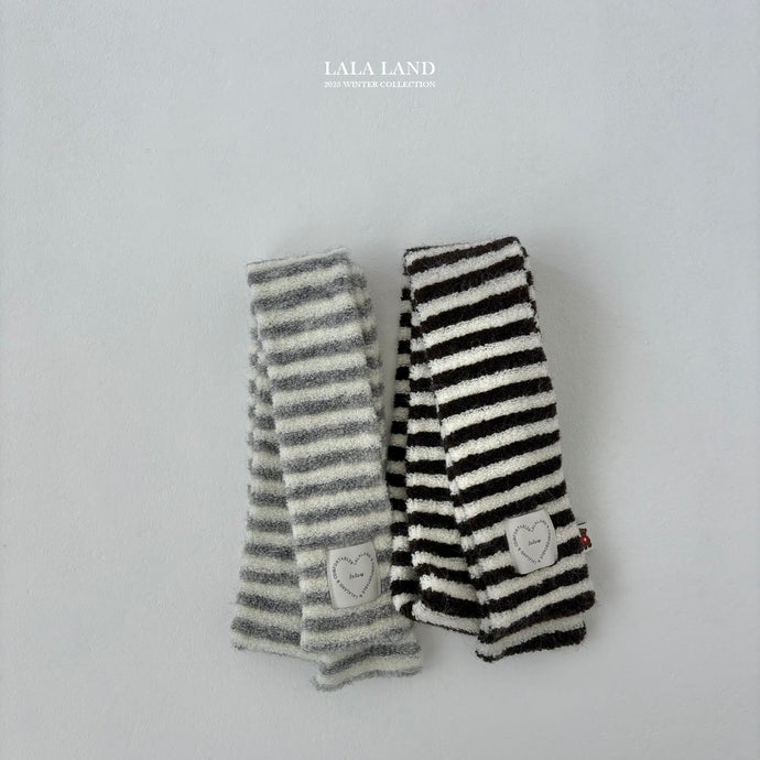 LALALAND KIDS MUFFLER*Preorder