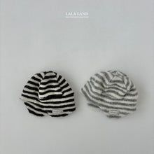 Load image into Gallery viewer, LALALAND KIDS Ear Antenna Beanie*Preorder