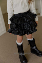 Load image into Gallery viewer, MEL KIDS FALL BLACK LEATHER SKIRT**PREORDER