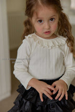 Load image into Gallery viewer, MEL KIDS FALL PETIT FRILL TEE**PREORDER