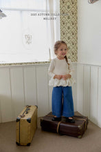 Load image into Gallery viewer, MEL KIDS FALL BOUNCY PUMPKIN TEE**PREORDER
