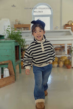 Load image into Gallery viewer, MEL KIDS HIGH NECK TURTLE SWEAT SHIRT**PREORDER