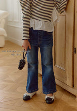 Load image into Gallery viewer, MEL KIDS DENIM BOOTCUTS JEANS**PREORDER