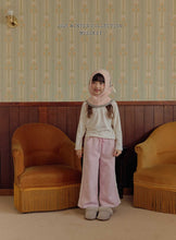 Load image into Gallery viewer, MEL KIDS SIMPLE TURTLE NECK**PREORDER