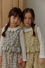 Load image into Gallery viewer, MEL KIDS FALL BIG DAISY VEST**PREORDER