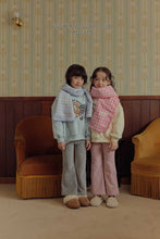 Load image into Gallery viewer, MEL KIDS VELOUR BOOTCUTS PANTS**PREORDER