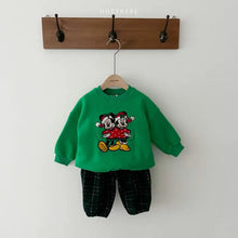 Load image into Gallery viewer, OTTO KIDS MICKEY XMAS SWEAT SHIRT**Preorder