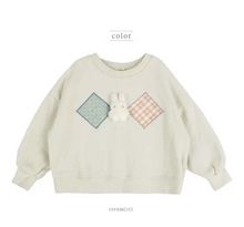 Load image into Gallery viewer, AMBER KIDS Applique Sweat Shirt**Preorder