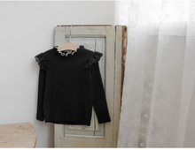 Load image into Gallery viewer, FLO KIDS HUG T SHIRTS**PREORDER