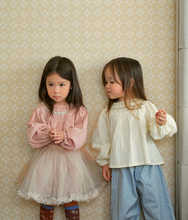 Load image into Gallery viewer, AMBER KIDS AMBER KIDS CREAMY BLOUSE* PREORDER