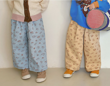 Load image into Gallery viewer, AMBER KIDS KITTY CREW WIDE PANTS** PREORDER