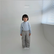 Load image into Gallery viewer, BELLA KIDS NARI TURTLENECK TEE*PREORDER