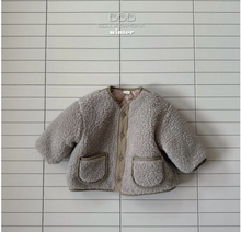 Load image into Gallery viewer, BELLA KIDS PLAIN FLEECE JACKET*PREORDER