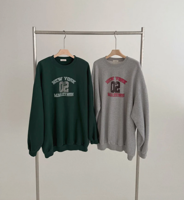 BELLA MOM BALL SWEAT SHIRT*PREORDER