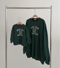 Load image into Gallery viewer, BELLA MOM BALL SWEAT SHIRT*PREORDER