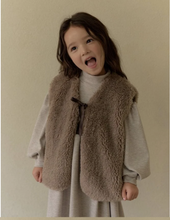 Load image into Gallery viewer, LINDO KIDS BETTY VEST* Preorder