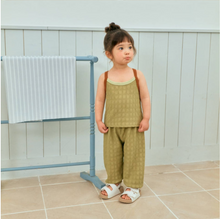 將圖片載入到圖庫檢視器中，FIRST BLUE COOL LOOSE LONG PANTS**預購