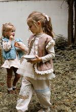 Load image into Gallery viewer, FLO KIDS FALL YUKI VEST*PREORDER