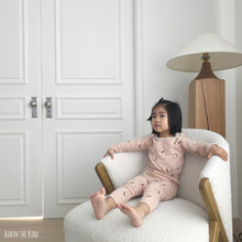 Load image into Gallery viewer, SEROBIN KIDS RABBIT LACE EASYWEAR* Preorderr