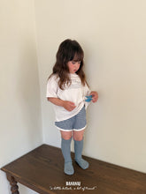 Load image into Gallery viewer, BANANA KIDS LETTERING TEE* PREORDER