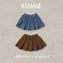Load image into Gallery viewer, BANANA KIDS PLEAT SKIRT* PREORDER