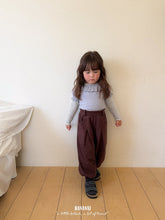 Load image into Gallery viewer, BANANA KIDS ECRU JOGGER PANTS* PREORDER