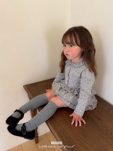 Load image into Gallery viewer, BANANA KIDS DUN RIB SOCKS *PREORDER