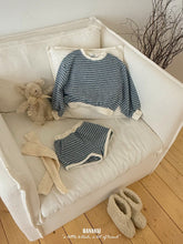 Load image into Gallery viewer, BANANA KIDS KNIT STRIPE SWEATSHIRT*PREORDER
