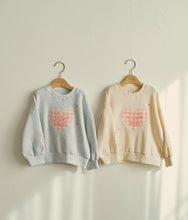 Load image into Gallery viewer, MOMOANN KIDS HEART SWEAT SHIRT**PREORDER