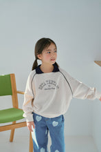 Load image into Gallery viewer, MOMOANN KIDS COLLAR SWEAT SHIRT**PREORDER