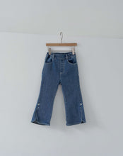 Load image into Gallery viewer, MOMOANN KIDS SPRING BOOTSCUT DENIM JEANS*PREORDER
