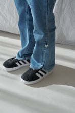 Load image into Gallery viewer, MOMOANN KIDS SPRING BOOTSCUT DENIM JEANS*PREORDER
