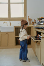 Load image into Gallery viewer, MOMOANN KIDS WRINKLED JEANS*PREORDER